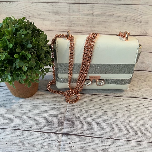 Ted Baker Nemie Rowing Glitter Stripe Leather White / Silver - Picture 1 of 12